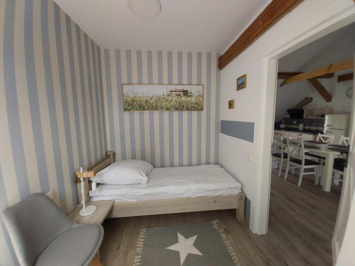 Bed and Breakfast Sloneczny Port Mikołajki Exterior foto